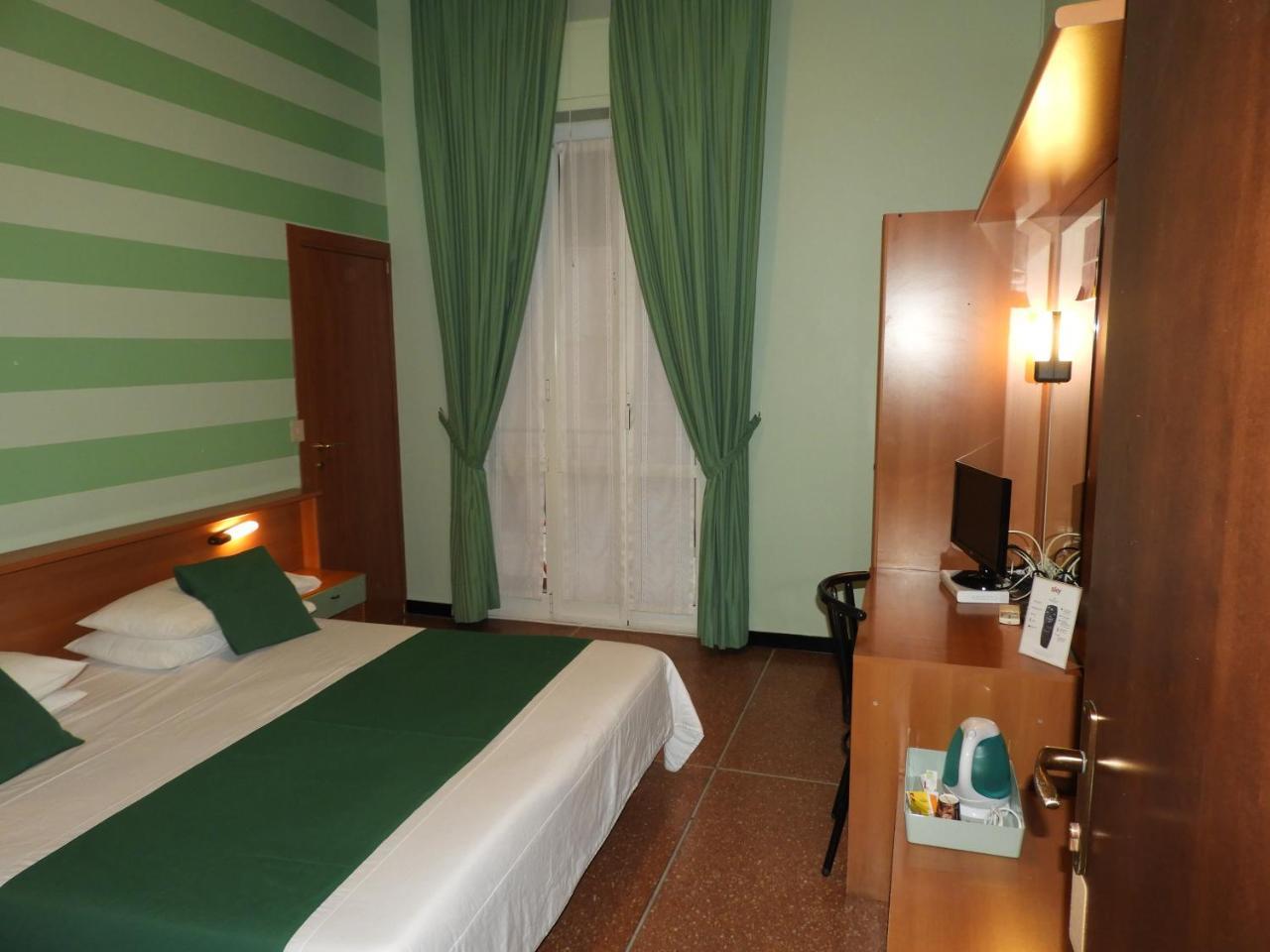 Albergo Glory Боргетто-Санто-Спирито Экстерьер фото